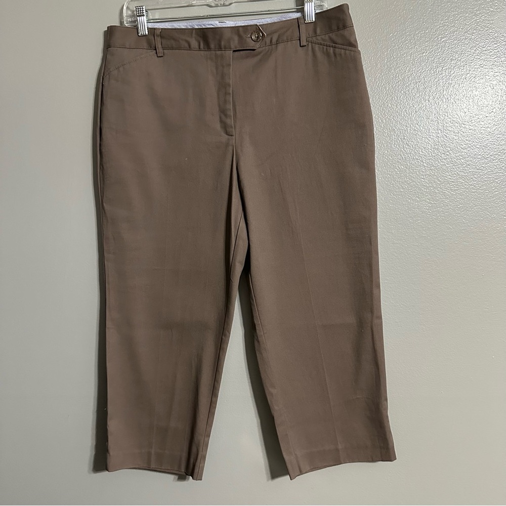 Lauren Scott women’s‎ size 14 crop 12 pants brown color
